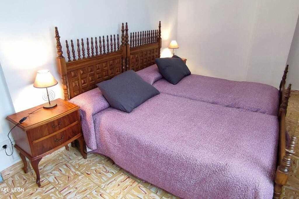 La Casa Amarilla