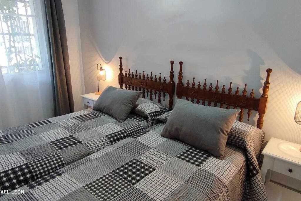 La Casa Amarilla